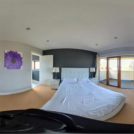 Captiva Wexford - Your Ultimate Luxury Family Getaway Villa Kilmuckridge (Wexford)