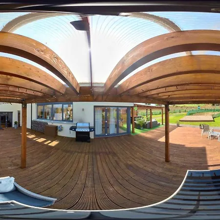 Captiva Wexford - Your Ultimate Luxury Family Getaway * Kilmuckridge (Wexford)