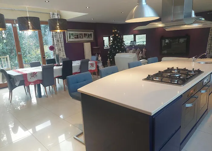 Captiva Wexford - Your Ultimate Luxury Family Getaway וילה קילמוקרידג'