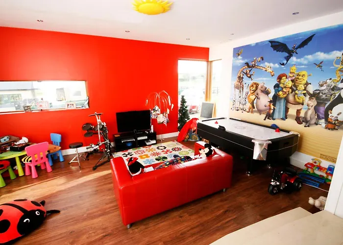 Captiva Wexford - Your Ultimate Luxury Family Getaway 빌라 킬머크리지