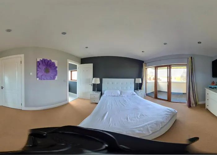 Captiva Wexford - Your Ultimate Luxury Family Getaway 빌라 킬머크리지