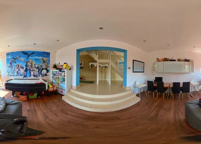 Captiva Wexford - Your Ultimate Luxury Family Getaway וילה