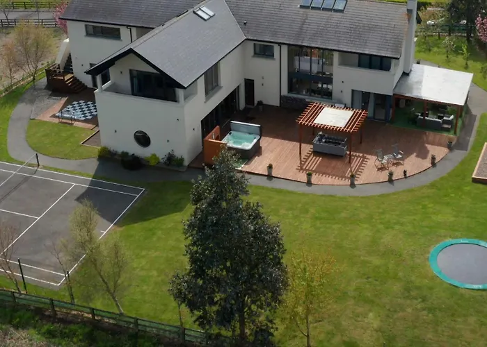 Captiva Wexford - Your Ultimate Luxury Family Getaway *