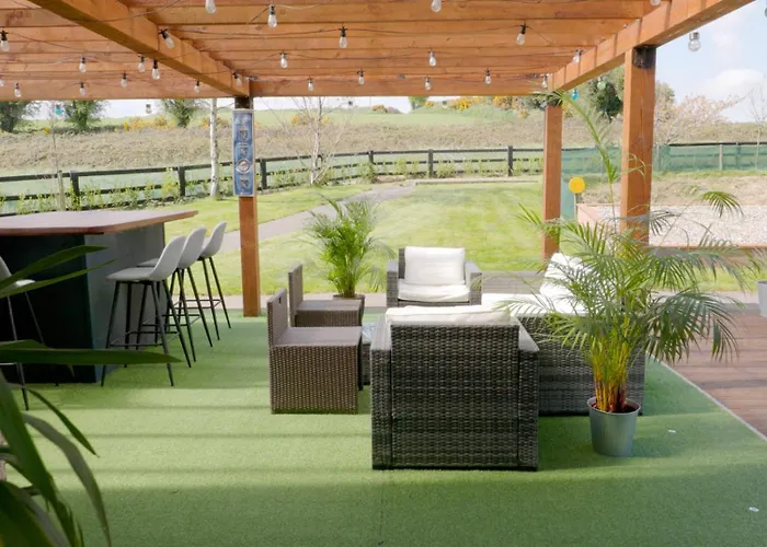 Captiva Wexford - Your Ultimate Luxury Family Getaway וילה *